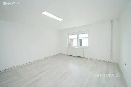 Pronájem bytu 2+1 70 m² Kyškovice