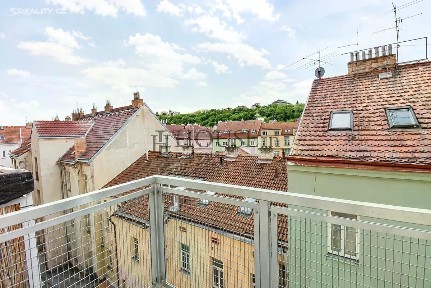 Pronájem bytu 1+1 35 m² Holečkova, Praha - Košíře