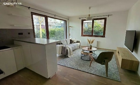 Prodej bytu 2+kk 53 m² Učňovská, Praha - Hrdlořezy