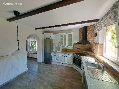 Prodej rodinného domu 330 m², pozemek 413 m² Jednostranná, Praha - Hloubětín