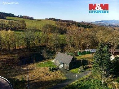Prodej rodinného domu 108 m², pozemek 662 m²