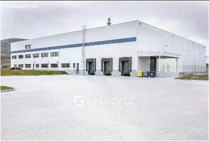 Pronájem skladového prostoru 6800 m²