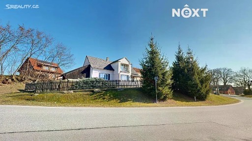 Prodej vícegeneračního domu 250 m², pozemek 976 m²