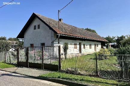 Prodej rodinného domu 96 m², pozemek 435 m²