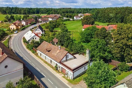 Prodej rodinného domu 206 m², pozemek 675 m²