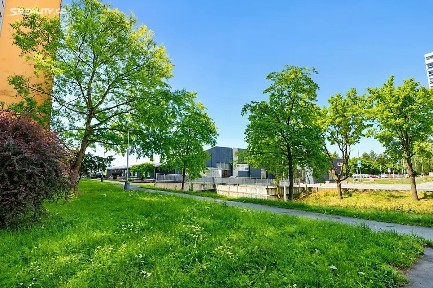 Prodej bytu 3+kk 73 m² Poznaňská, Praha - Bohnice