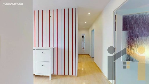 Prodej bytu 3+1 80 m² Na domovině, Praha - Libuš