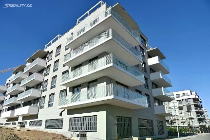 Prodej bytu 2+kk 53 m² Thomasova, Praha - Třebonice