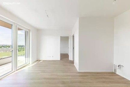 Prodej bytu 2+kk 35 m² Arnošta Valenty, Praha - Černý Most