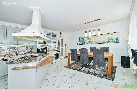 Prodej bytu 3+1 147 m² Kříženeckého náměstí, Praha - Hlubočepy