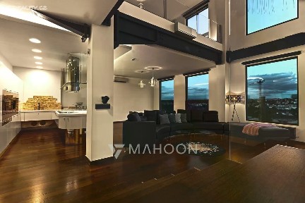 Prodej bytu 3+kk 305 m² Křížová, Praha - Praha 5