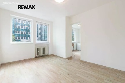 Prodej bytu 1+1 34 m² Peroutkova, Praha - Jinonice