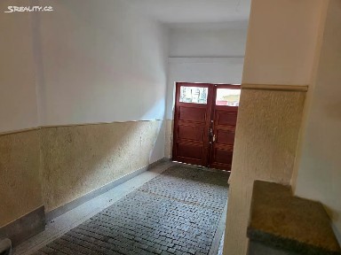 Prodej bytu 2+kk 41 m² Sportovní, Praha - Vršovice