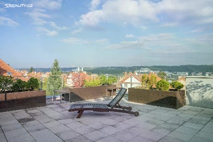 Prodej bytu 4+kk 127 m² Na výši, Praha - Košíře