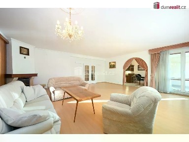 Prodej bytu 3+1 166 m² náměstí Josefa Machka, Praha - Košíře
