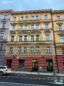 Prodej bytu 2+1 53 m² Plzeňská, Praha - Smíchov