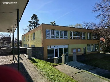 Pronájem kanceláře 92 m²