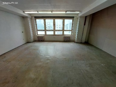 Pronájem kanceláře 70 m²