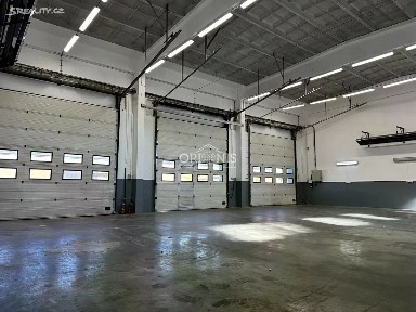 Pronájem výrobní haly, prostoru 370 m²