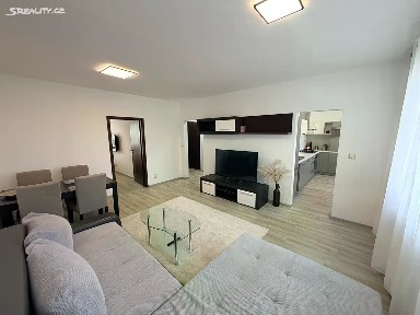 Prodej bytu 3+1 68 m² Karolínská, Ostrava - Moravská Ostrava