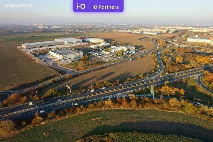 Pronájem skladového prostoru 3500 m²