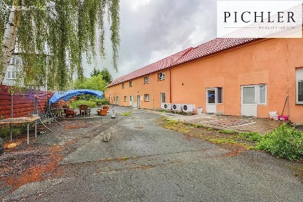 Prodej ubytovacího zařízení 900 m² Sytno