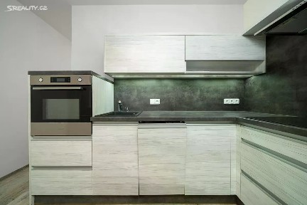 Pronájem bytu 2+1 54 m² Plzeňská, Ostrava - Hrabůvka