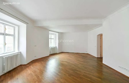 Pronájem bytu 4+1 170 m² Vlašská, Praha - Malá Strana