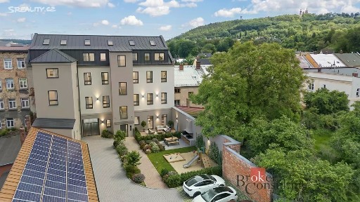Prodej činžovního domu 1100 m²