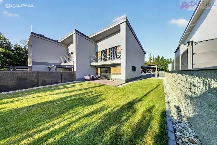Prodej rodinného domu 140 m², pozemek 364 m²