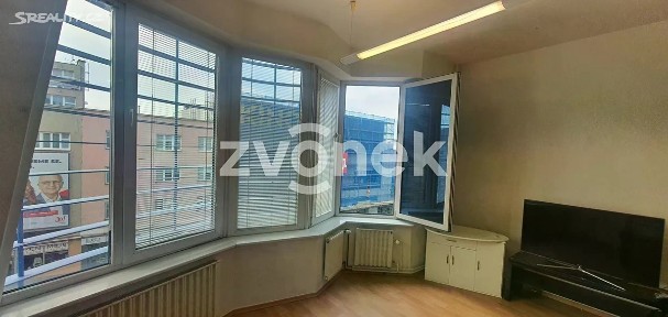 Pronájem bytu 1+kk 25 m² Dlouhá, Zlín