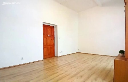 Pronájem bytu 1+1 39 m² Českolipská, Mělník