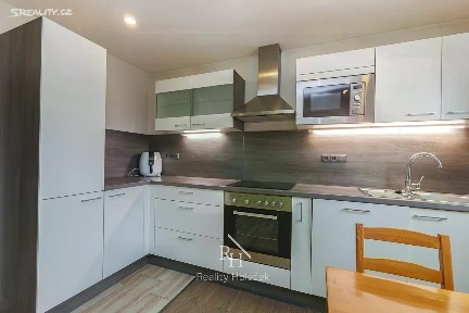 Pronájem bytu 2+kk 53 m² Třebichovice
