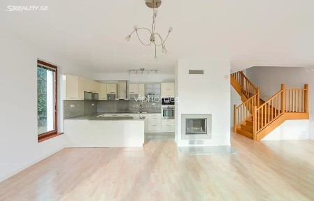 Pronájem vily 259 m², pozemek 125 m² Praha - Jinonice