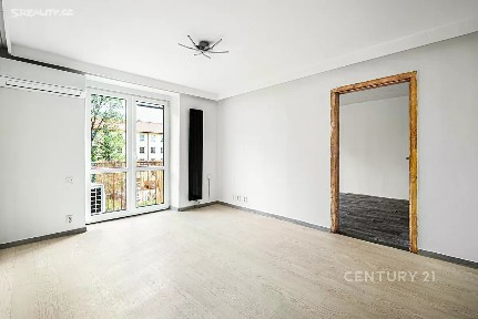 Pronájem bytu 2+1 52 m² Helsinská, Kladno