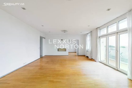 Pronájem bytu 5+1 204 m² Chopinova, Praha - Vinohrady