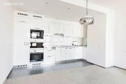 Pronájem bytu 3+kk 73 m² Krejčího, Praha - Libeň