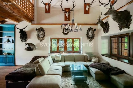 Prodej rodinného domu 246 m², pozemek 950 m²