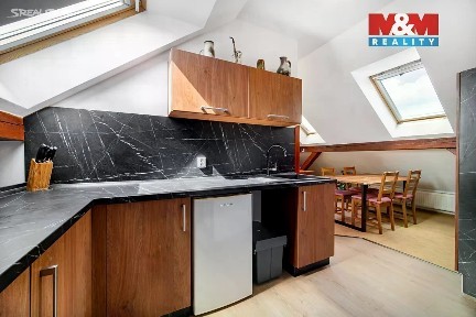 Pronájem bytu 3+kk 69 m²