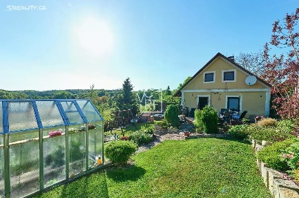 Prodej rodinného domu 264 m², pozemek 1094 m² Dolany - Krabčice
