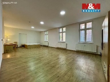 Pronájem bytu 1+kk 57 m² Ruská, Ostrava - Vítkovice