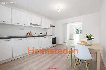 Pronájem bytu 2+1 47 m² Porubská, Ostrava - Poruba