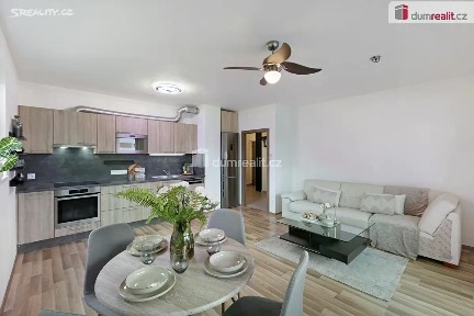 Prodej bytu 3+kk 72 m² Loosova, Praha - Háje