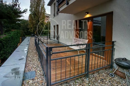 Pronájem bytu 1+kk 31 m² Lumírova, Praha