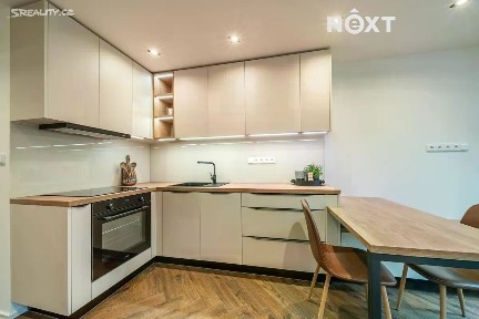 Pronájem bytu 2+kk 46 m² Vsetínská, Valašské Meziříčí