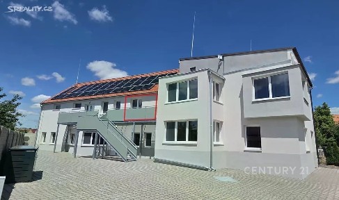 Pronájem bytu 1+1 31 m² Višňové