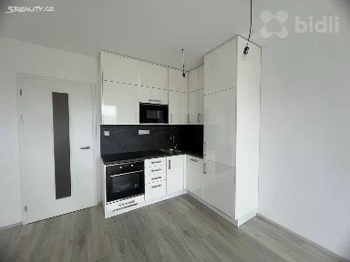Pronájem bytu 1+kk 31 m² Nebřenická, Praha - Chodov