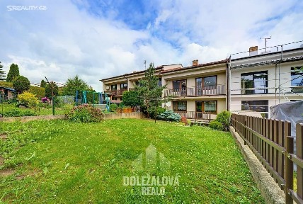 Prodej rodinného domu 255 m², pozemek 263 m²