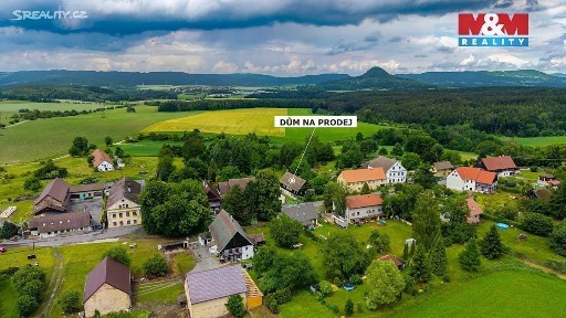 Prodej rodinného domu 248 m², pozemek 1016 m²