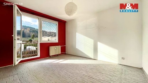 Pronájem bytu 3+1 78 m² Radvanice